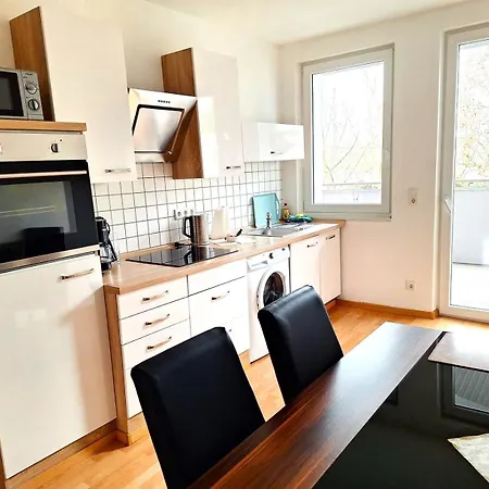 Private With Direct Subway Entrance Apartment *