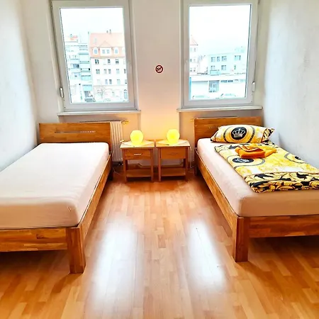 Apartment Private With Direct Subway Entrance Fuerth