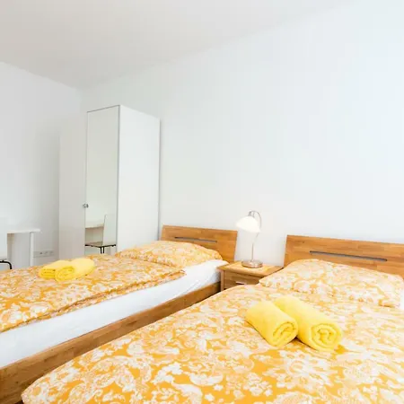 Apartment Private With Direct Subway Entrance *
